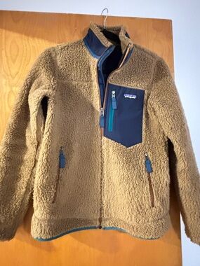 Patagonia Retro-X  Teddy Fleece Jacket with Navy Pocket